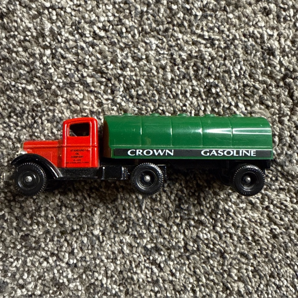 Lledo Days Gone Chevron Red Crown Gasoline Truck Diecast England